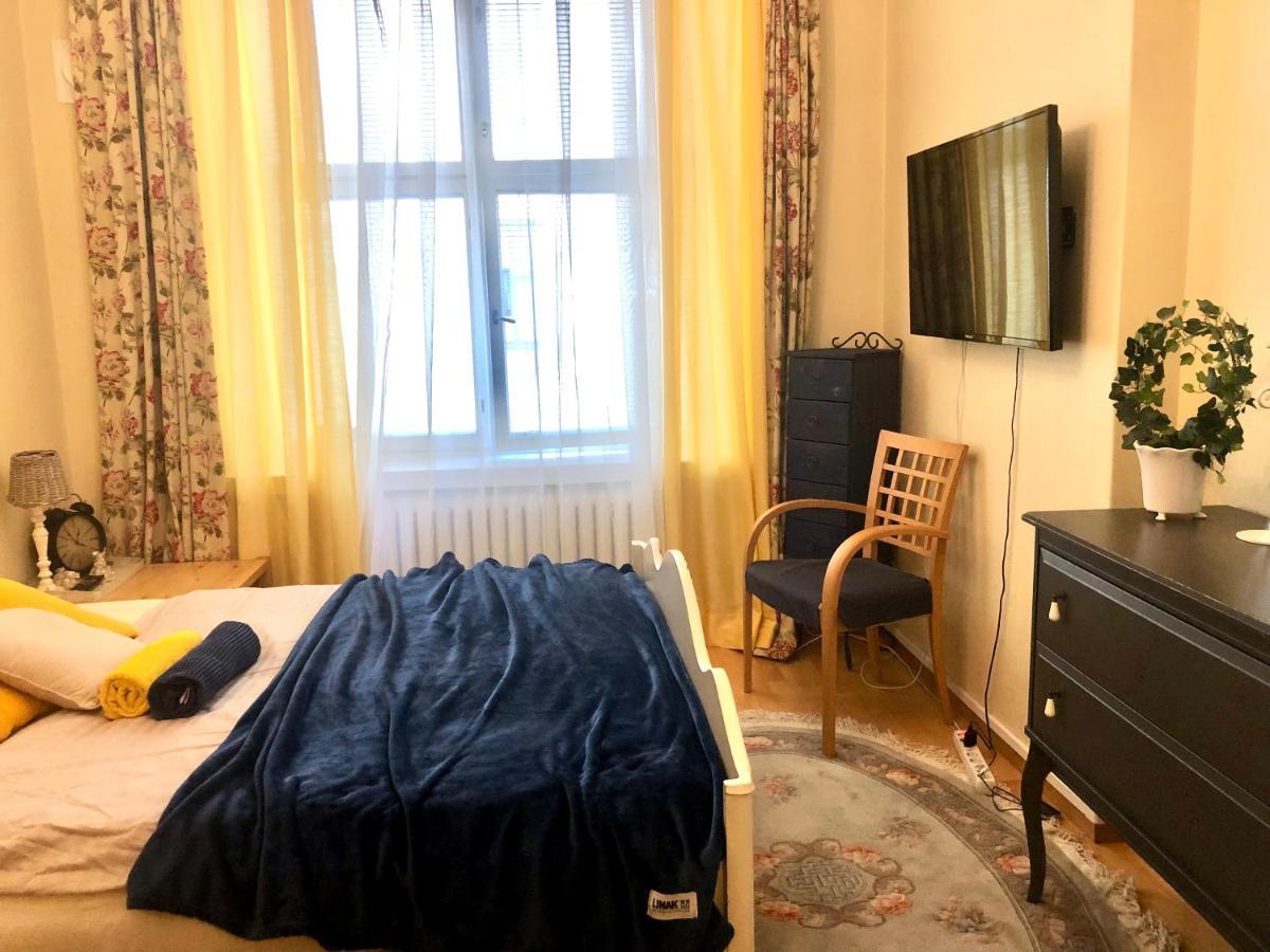 Sharm Sweet Studio City Center Kamppi 49 Kalevankatu Helsinki Ngoại thất bức ảnh